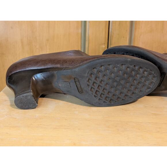 Aerosoles Heel Rest Brown Zip Front Faux Leather Ankle Boot Shoe Women's Size 8 - Picture 6 of 14
